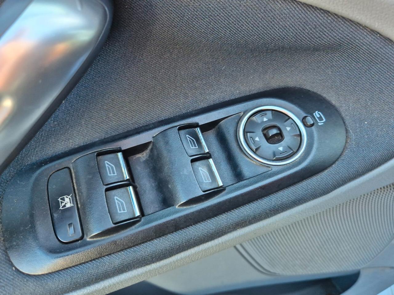 Ford Galaxy 2.0 TDCi 140 CV Ghia 7 posti