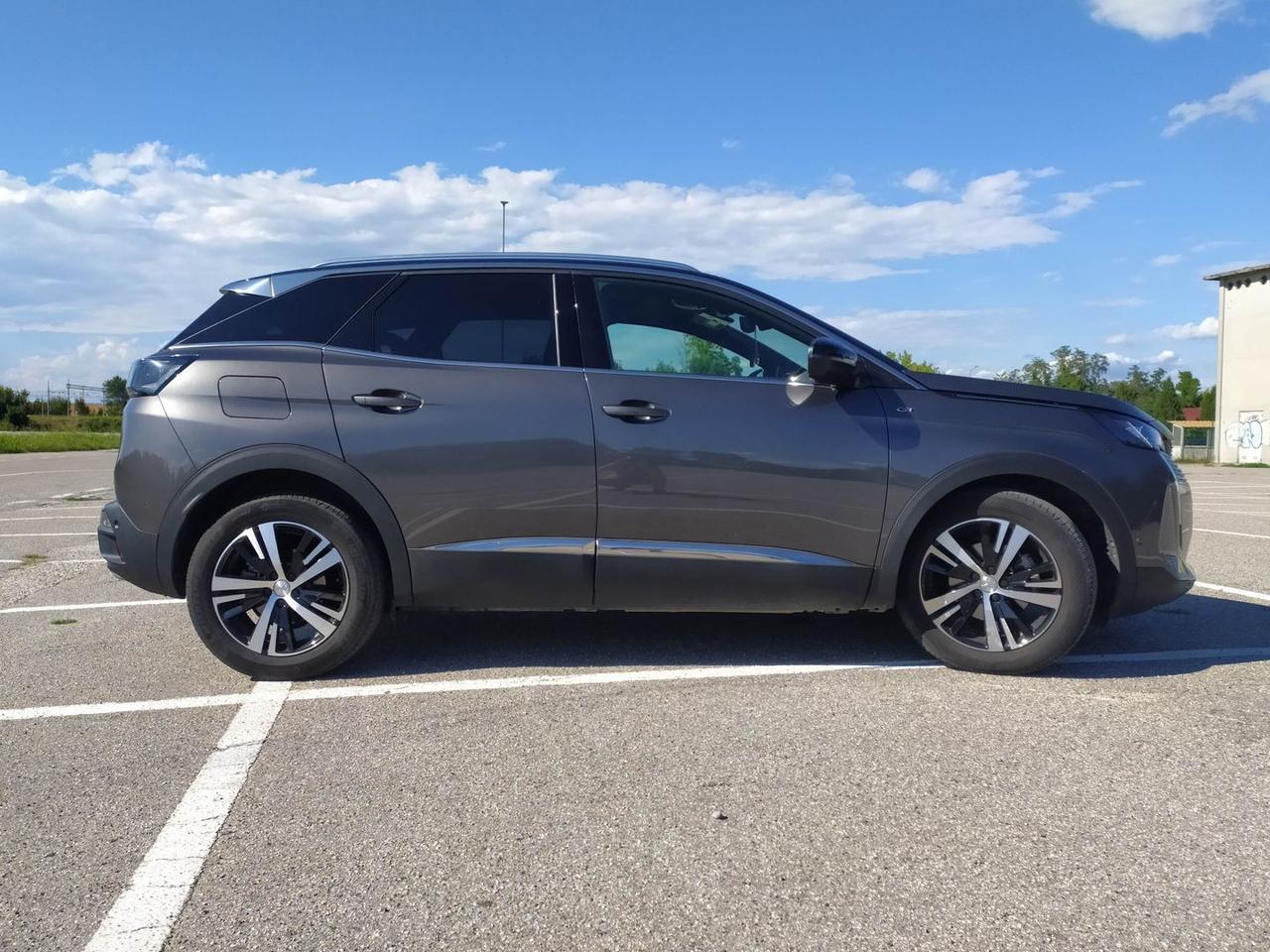 Peugeot 3008 GT 1.5 Blue HDI 130 #6404