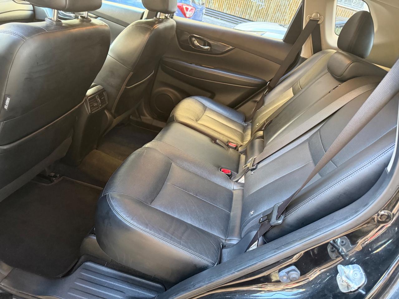 Nissan X-Trail 1.6 dCi 2WD Tekna GANCIO DI TRAINO