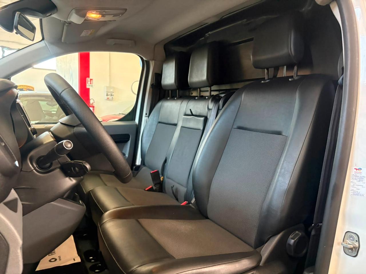 Peugeot Expert BlueHDi 115 S&S PL-TN Navi Iva