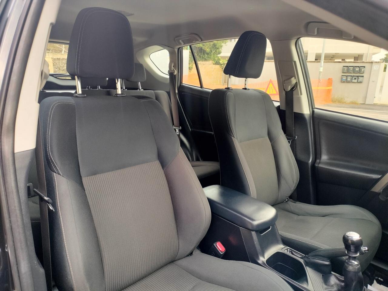 Toyota RAV 4 RAV4 2.0 D-4D 2WD Active 120.000km