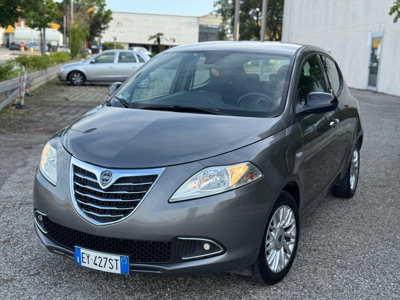 Lancia Ypsilon 1.3 MJT 16V 95 CV 5 porte S&S Elle