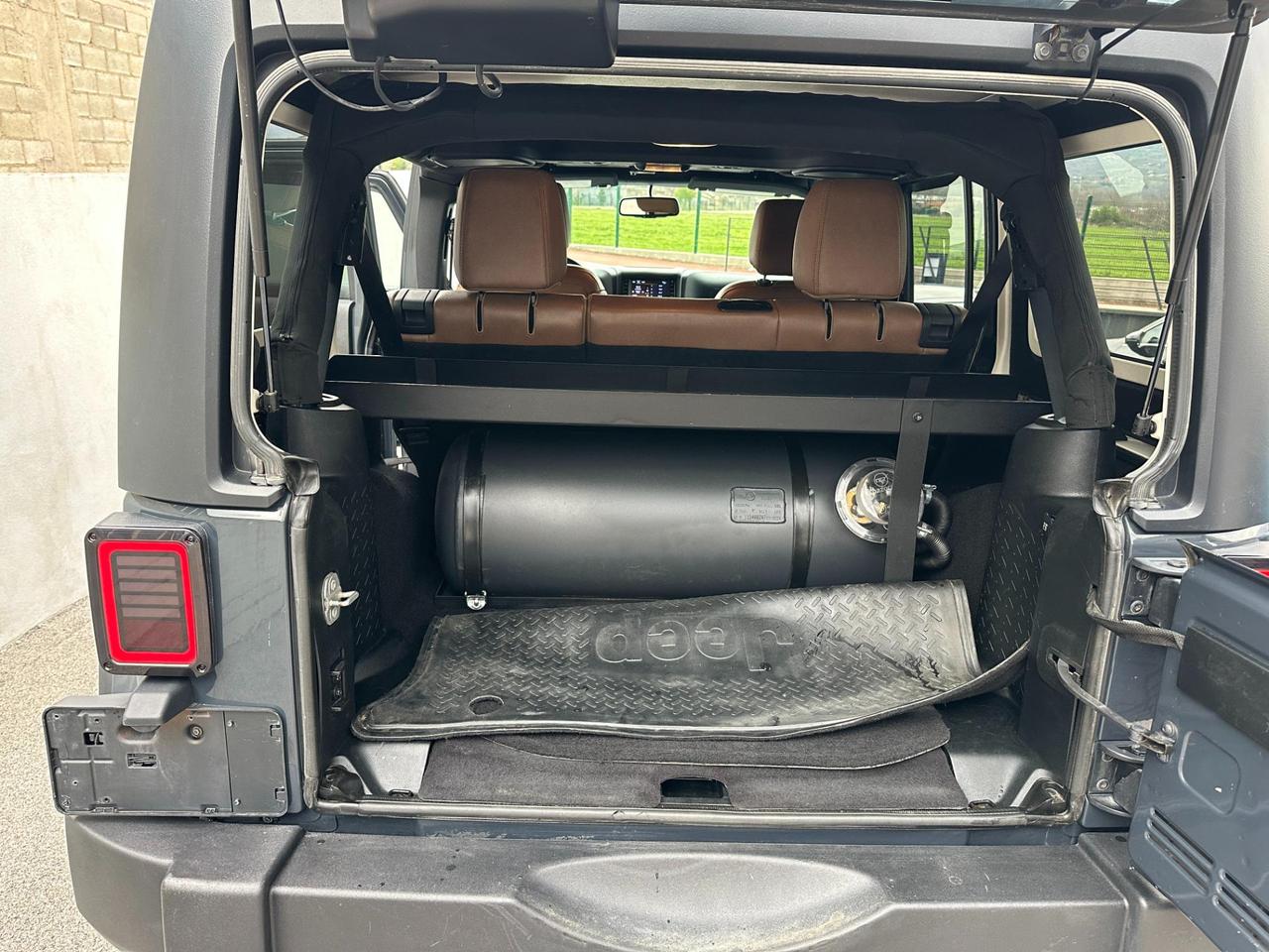 Jeep Wrangler Unlimited 3.6 V6 Rubicon JK auto GPL