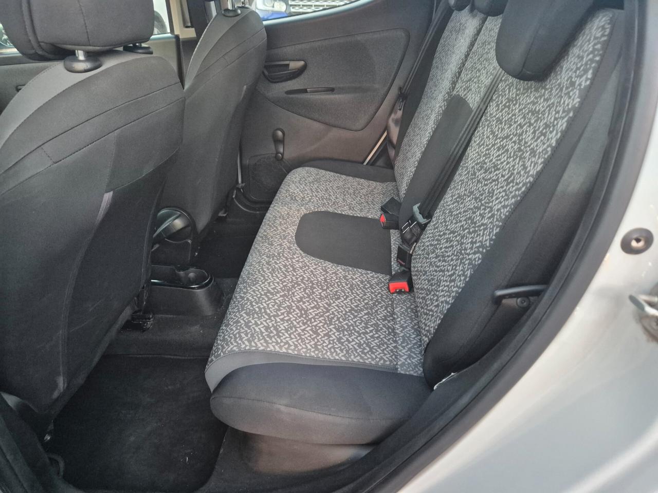 Lancia Ypsilon 1.2 69 CV 5 porte GPL Ecochic Monogram