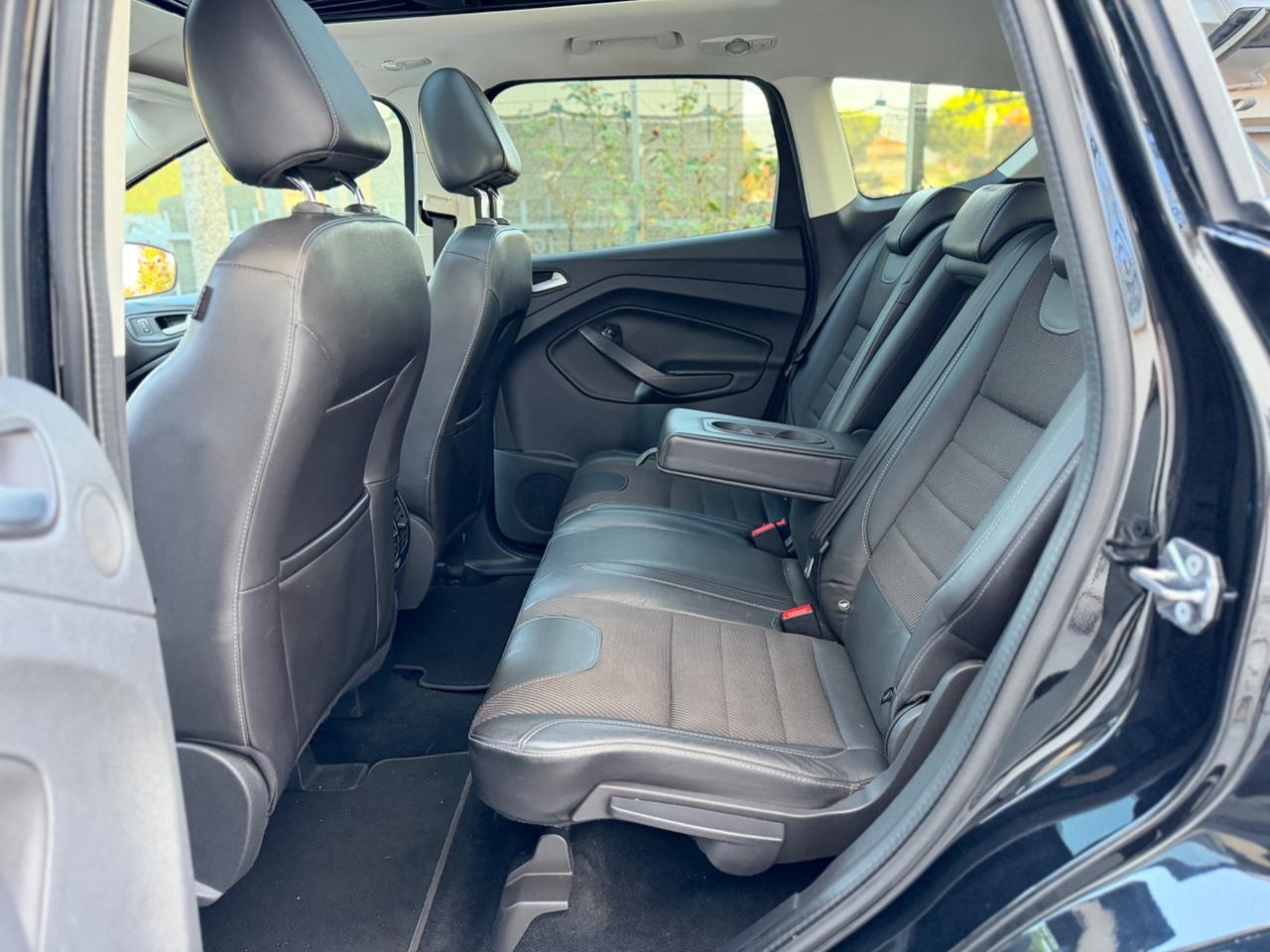 Ford Kuga 2.0 TDCI 180 CV S&S 4WD Powershift Titanium X