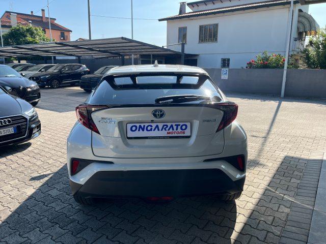 TOYOTA C-HR 1.8 Hybrid E-CVT Trend #Camera #CarPlay