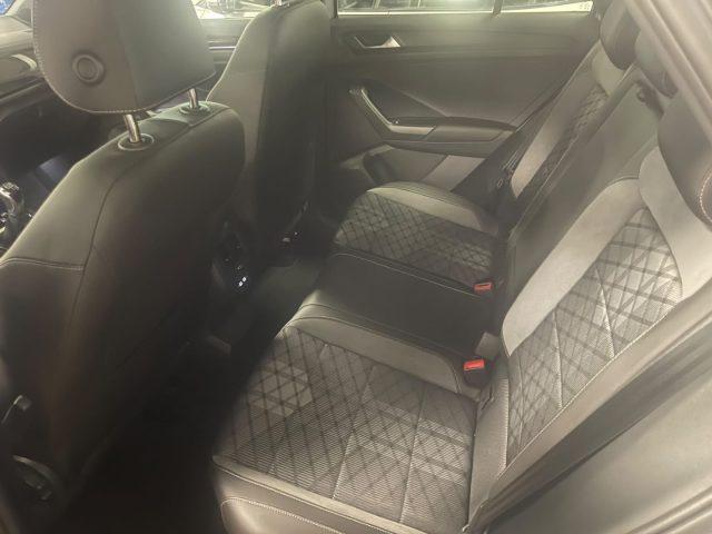 VOLKSWAGEN T-Roc 1.0 TSI R-Line LED VIDEO