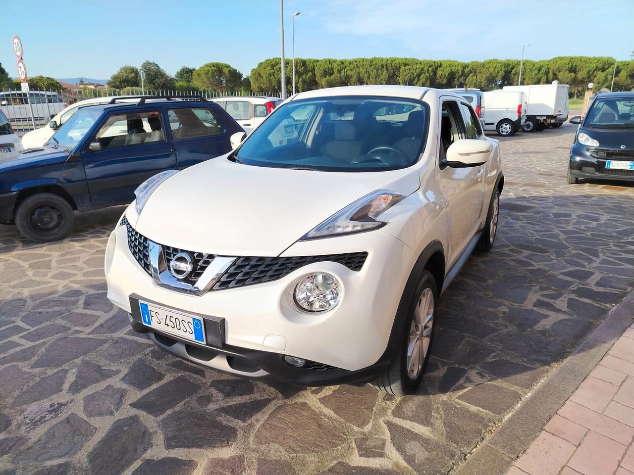 Nissan Juke 1.6 GPL Acenta