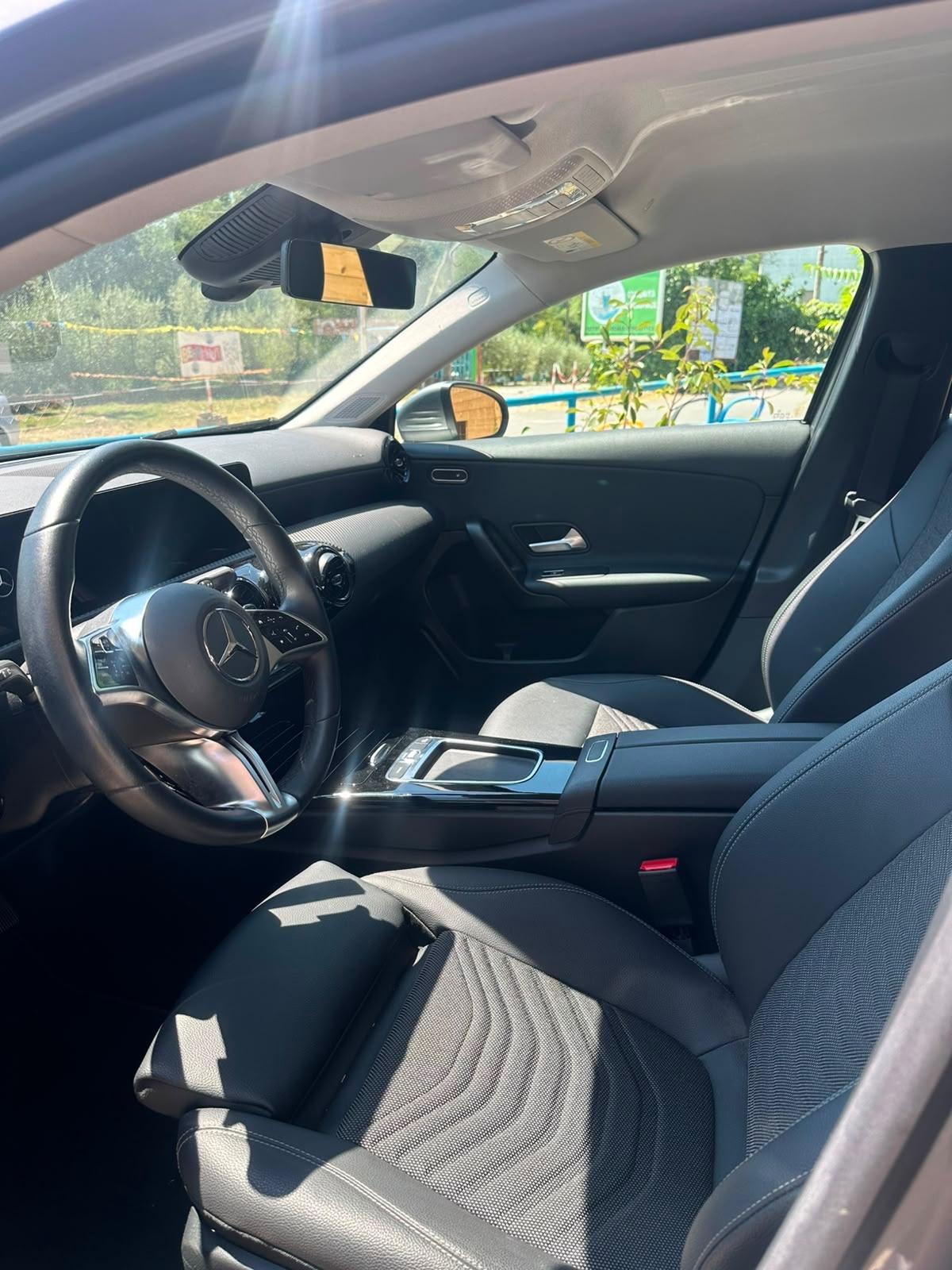 Mercedes-benz A 180 d Automatic Advanced