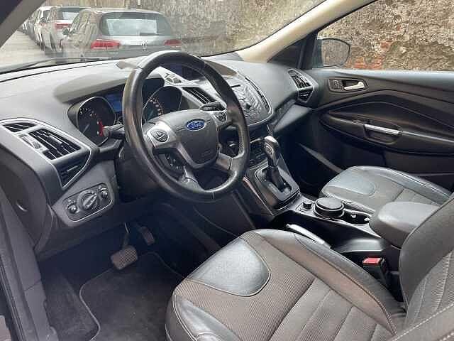Ford Kuga 2.0 TDCI 150 CV S&S 4WD Powershift Titanium