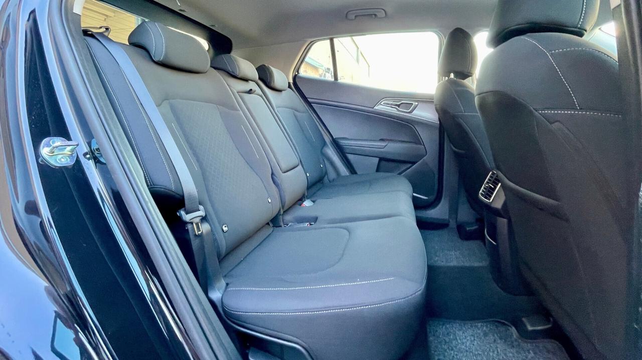 KIA SPORTAGE 1.6 CRDi MHEV STYLE "N1" 136CV - FULL LED, VIRTUAL COCKPIT, NEOPATENTATI