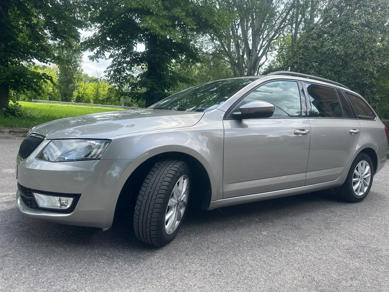 Skoda Octavia 1.6 TDI CR 105 CV Elegance