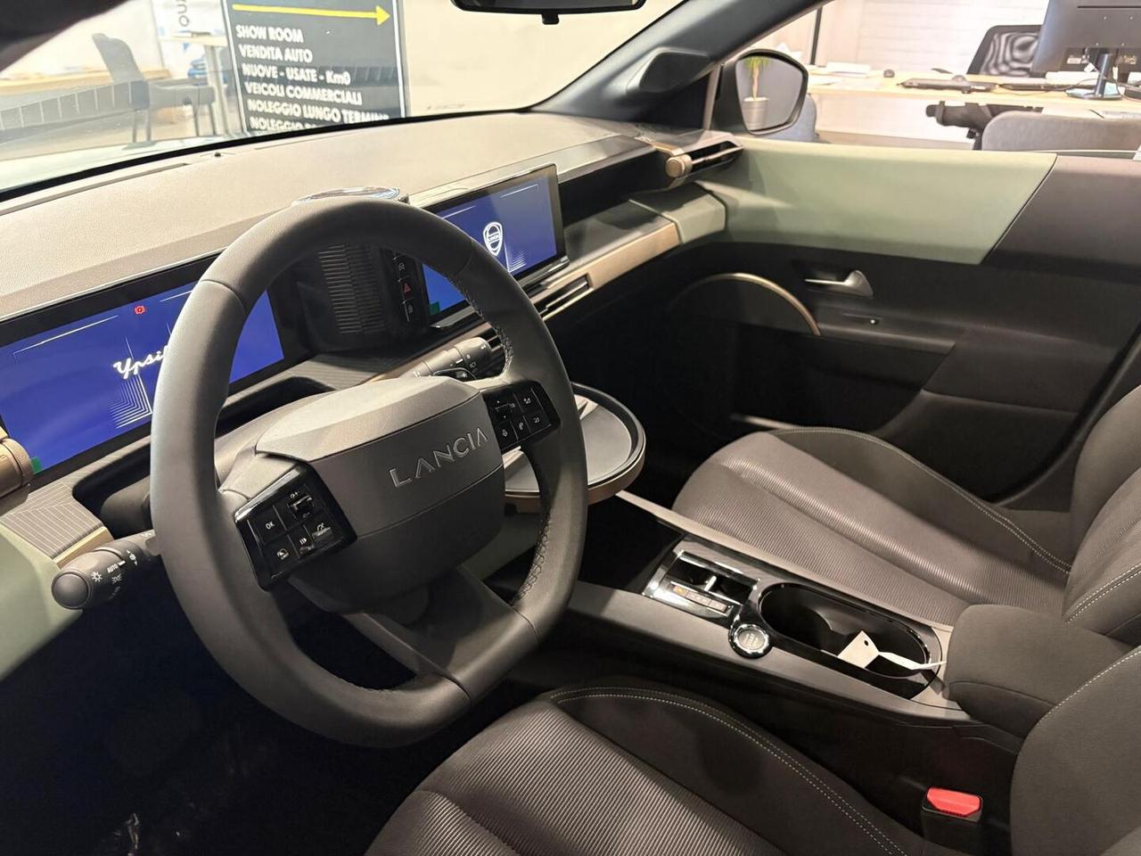 Lancia Ypsilon 1.2 mhev 110cv e-dct