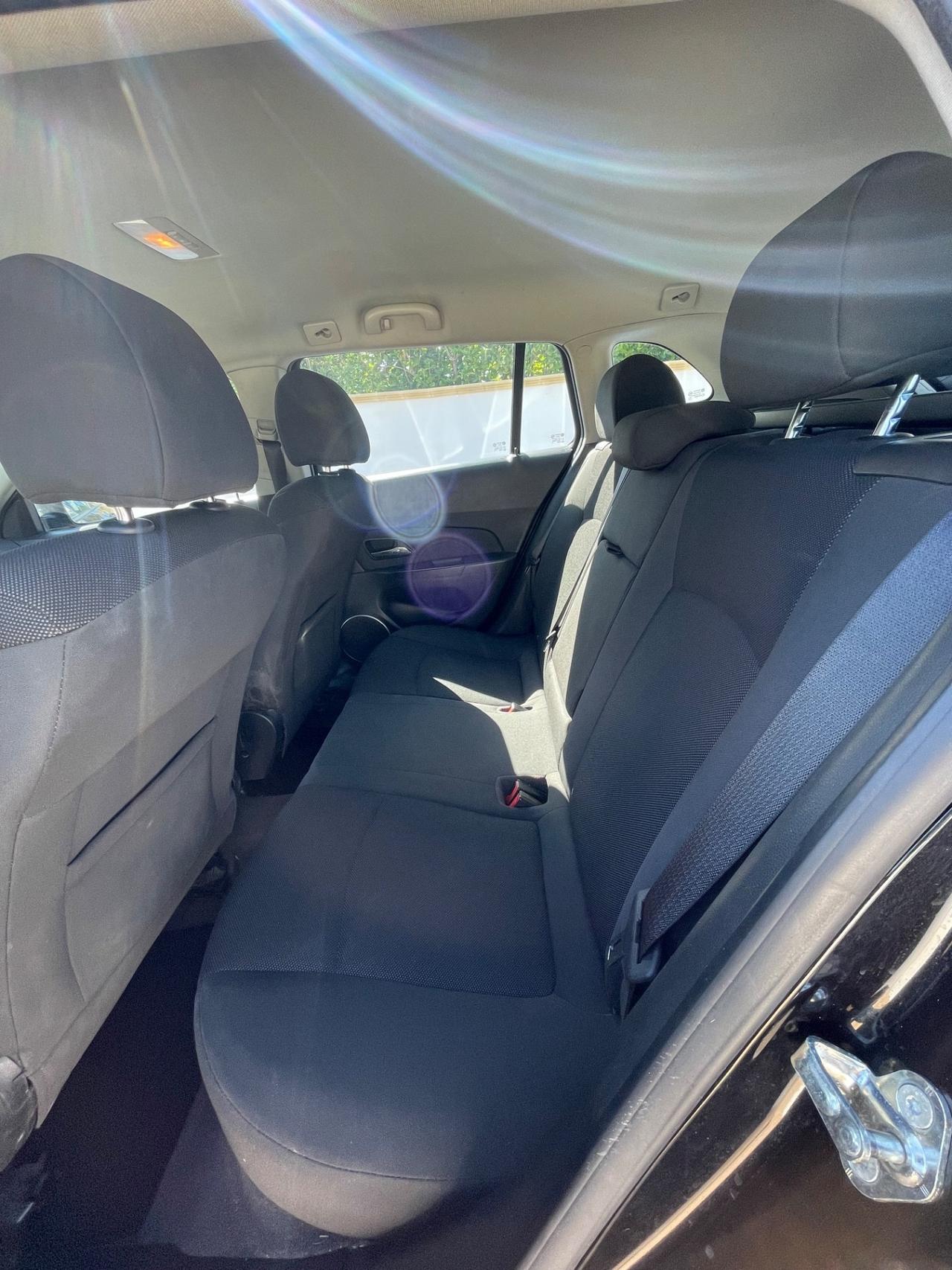 Chevrolet Cruze 1.7 Diesel Station Wagon LT