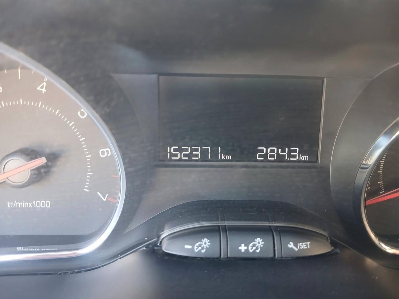 Peugeot 208 1.0 VTi 68 CV 5 porte Active