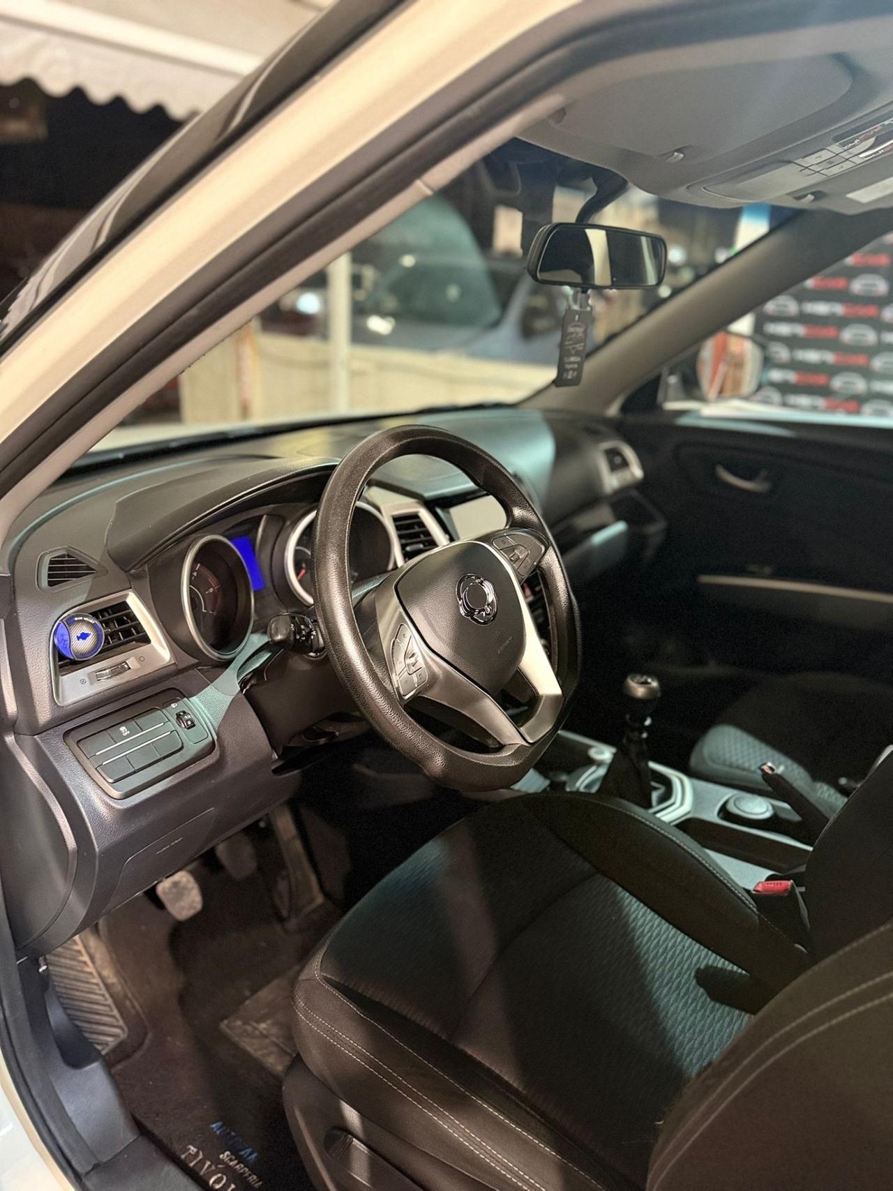 Ssangyong Tivoli 1.6d 2WD Be Hot Aebs