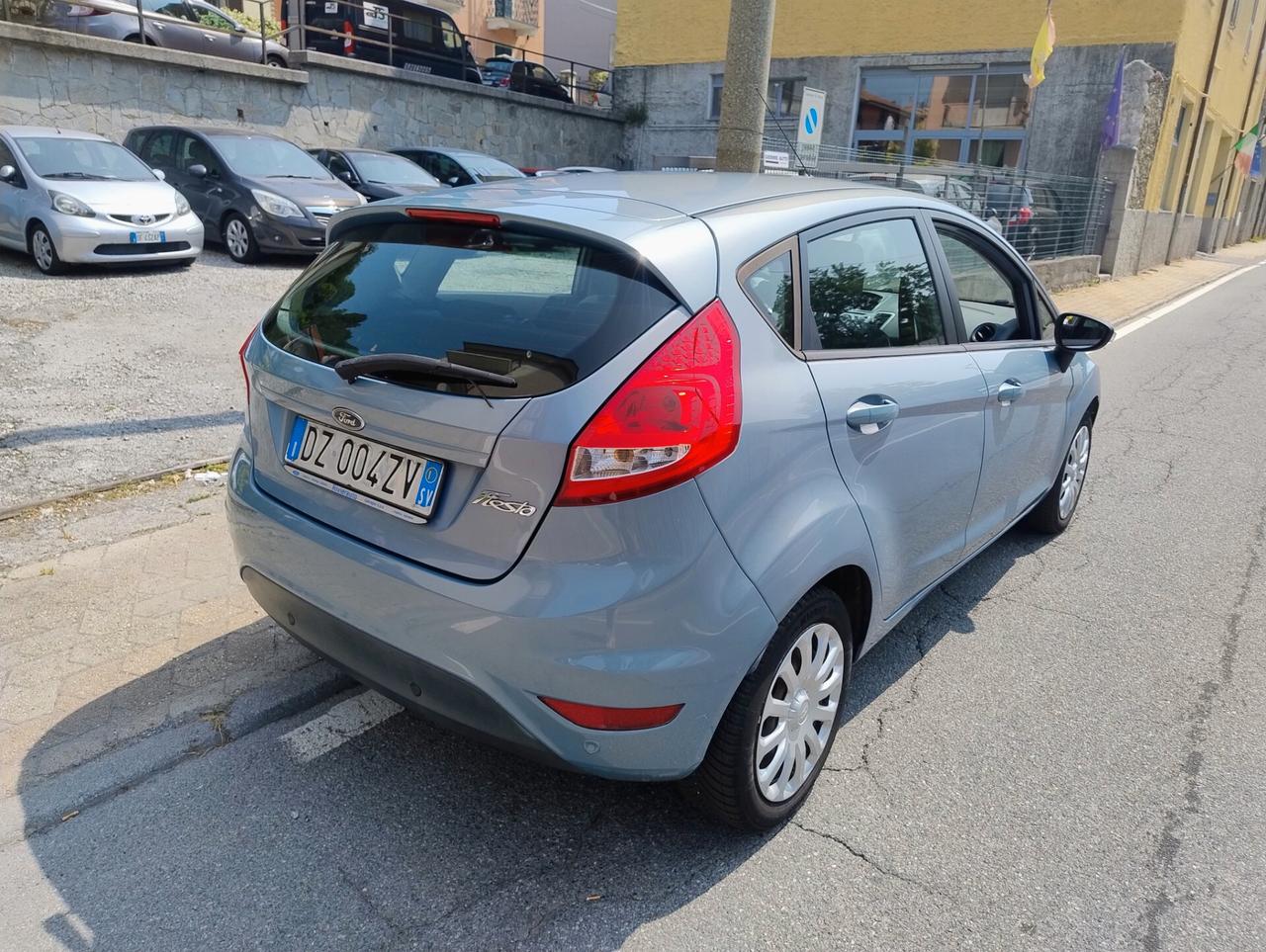 Ford Fiesta 1.2 82 CV 5 porte Titanium NEOPATENTATI