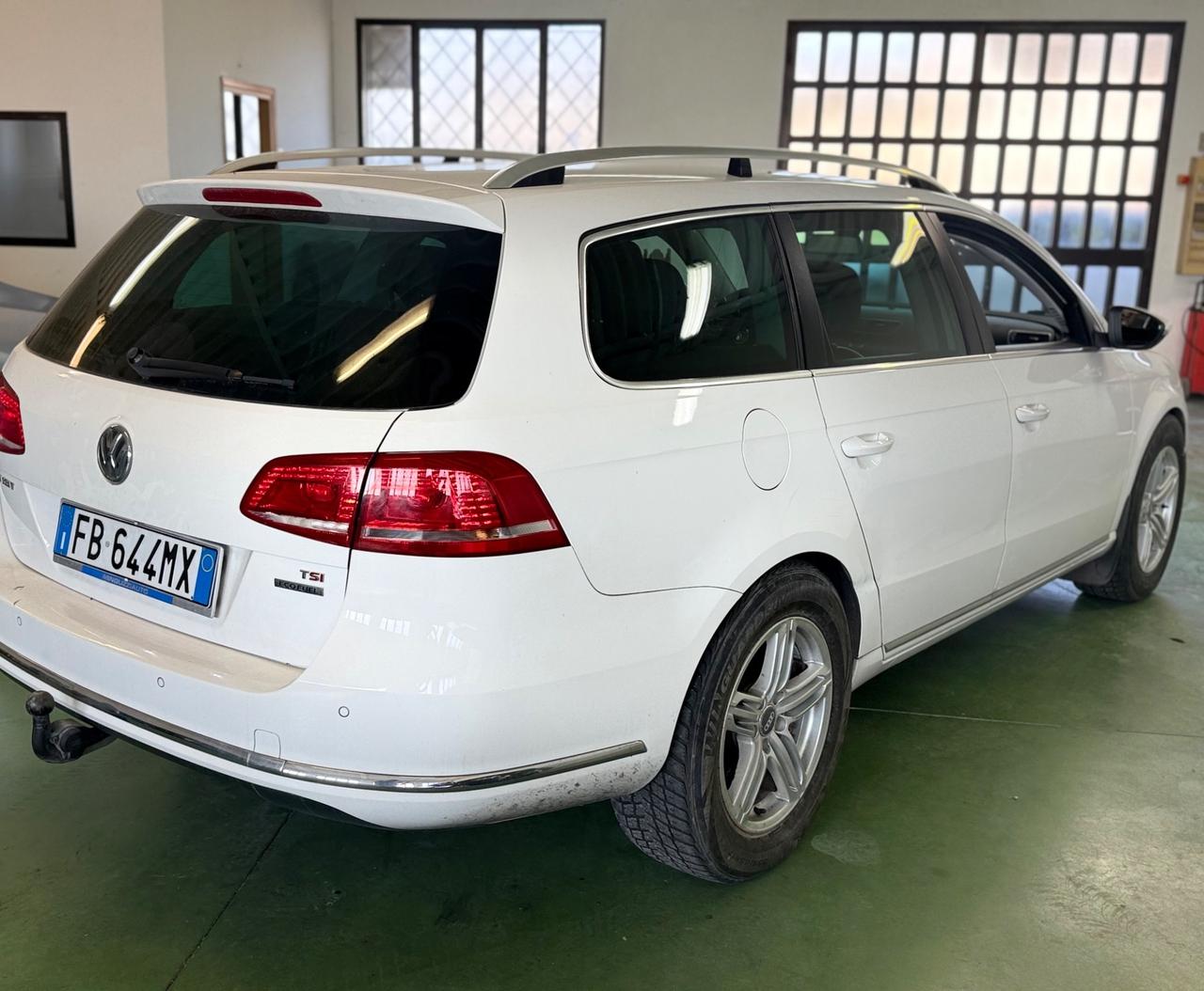 Volkswagen Passat 1.4 TSI DSG HIGHLINE
