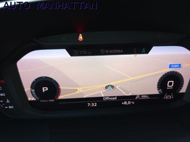 AUDI Q3 35 TDI S tronic Business