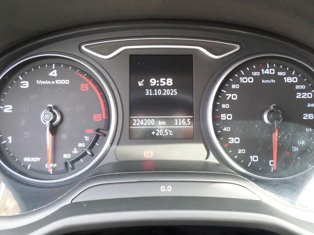 Audi Q2 30 TDI S tronic Business