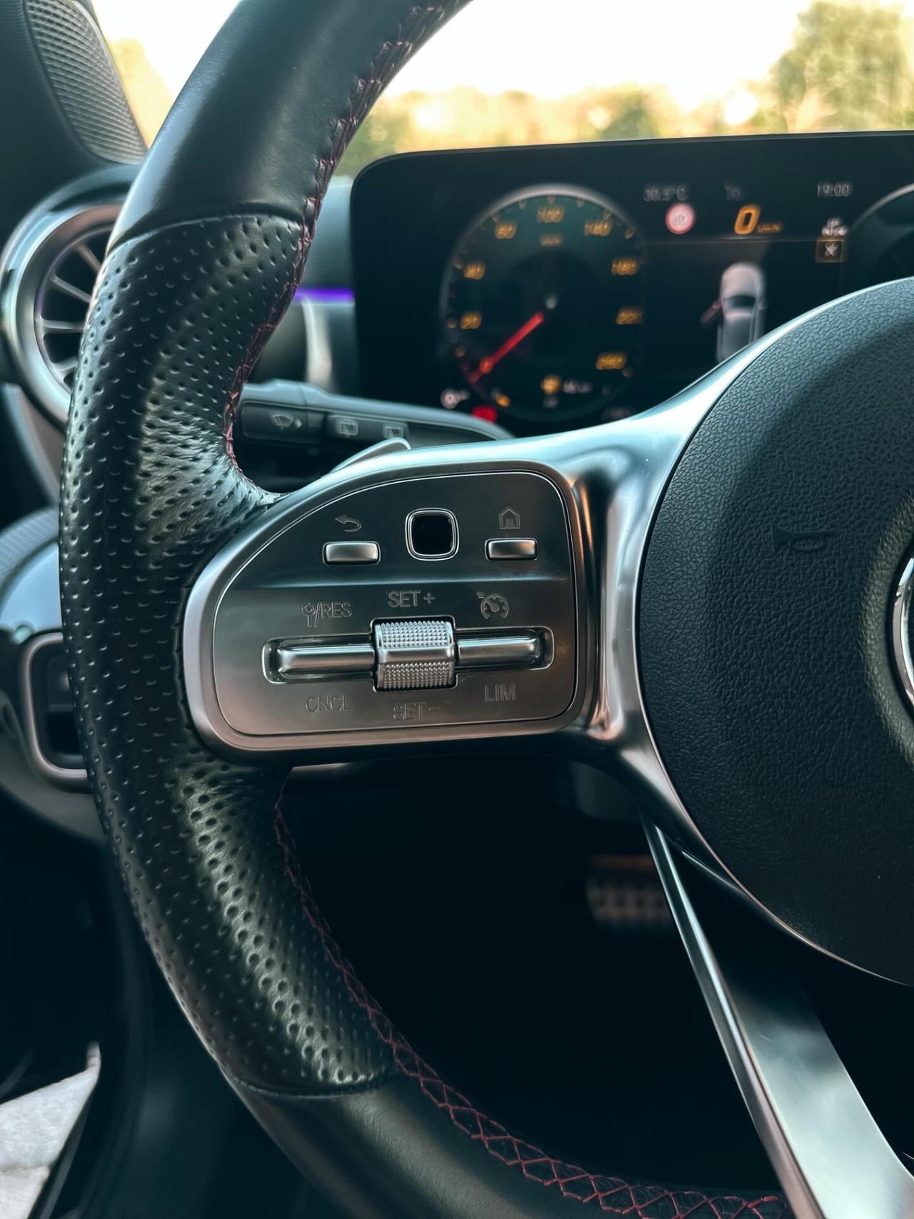 Mercedes-benz A 180 Mercedes Classe A NIGHT EDITION
