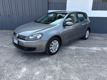 Volkswagen Golf 1.6 TDI. Neopatentati. Garanzia