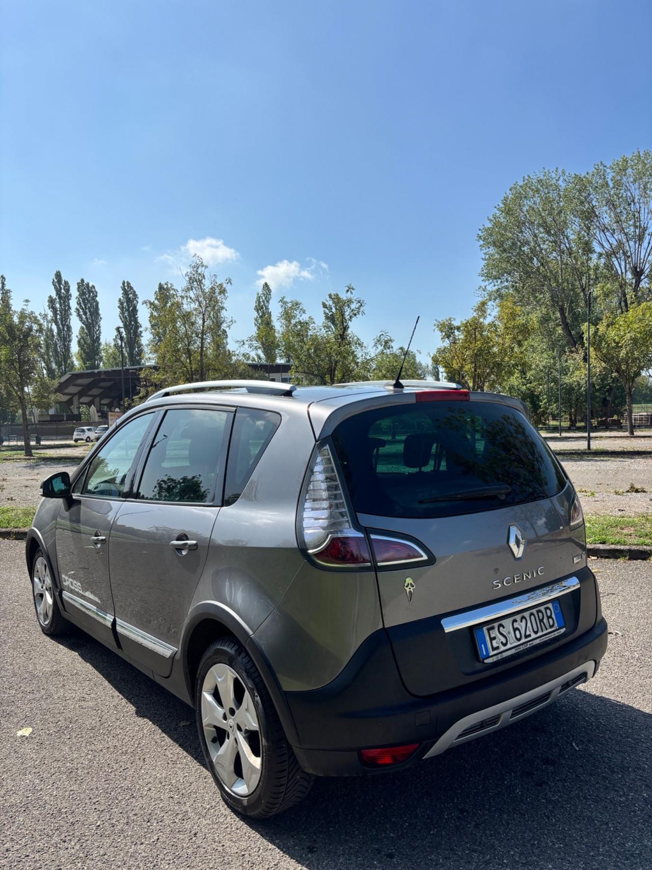 Renault Scenic Scénic XMod Cross 1.5 dCi 110CV Start&Stop Energy