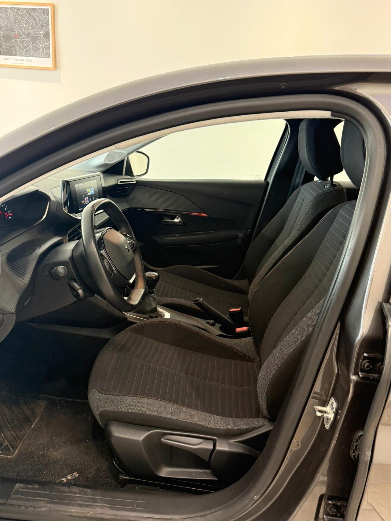 Peugeot 208 1.5 Diesel 2022 ALLURE PACK