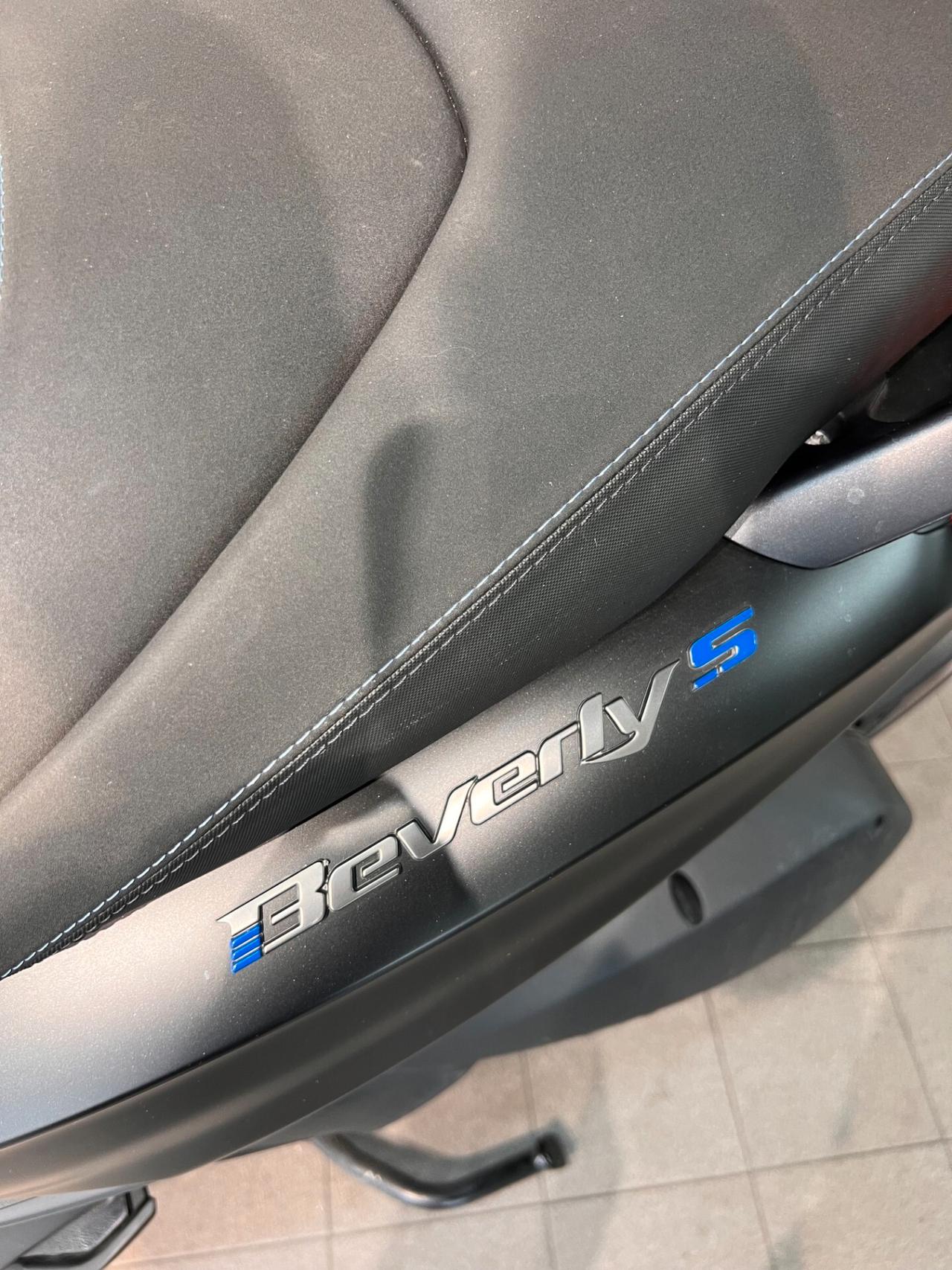 Piaggio Beverly 310 S