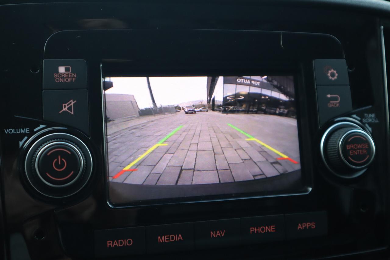 Fiat DOBLO 1.6 JTDM 100 CV 3 POSTI CAMERA NAVI SOLO 22.000KM! 14.850 + IVA