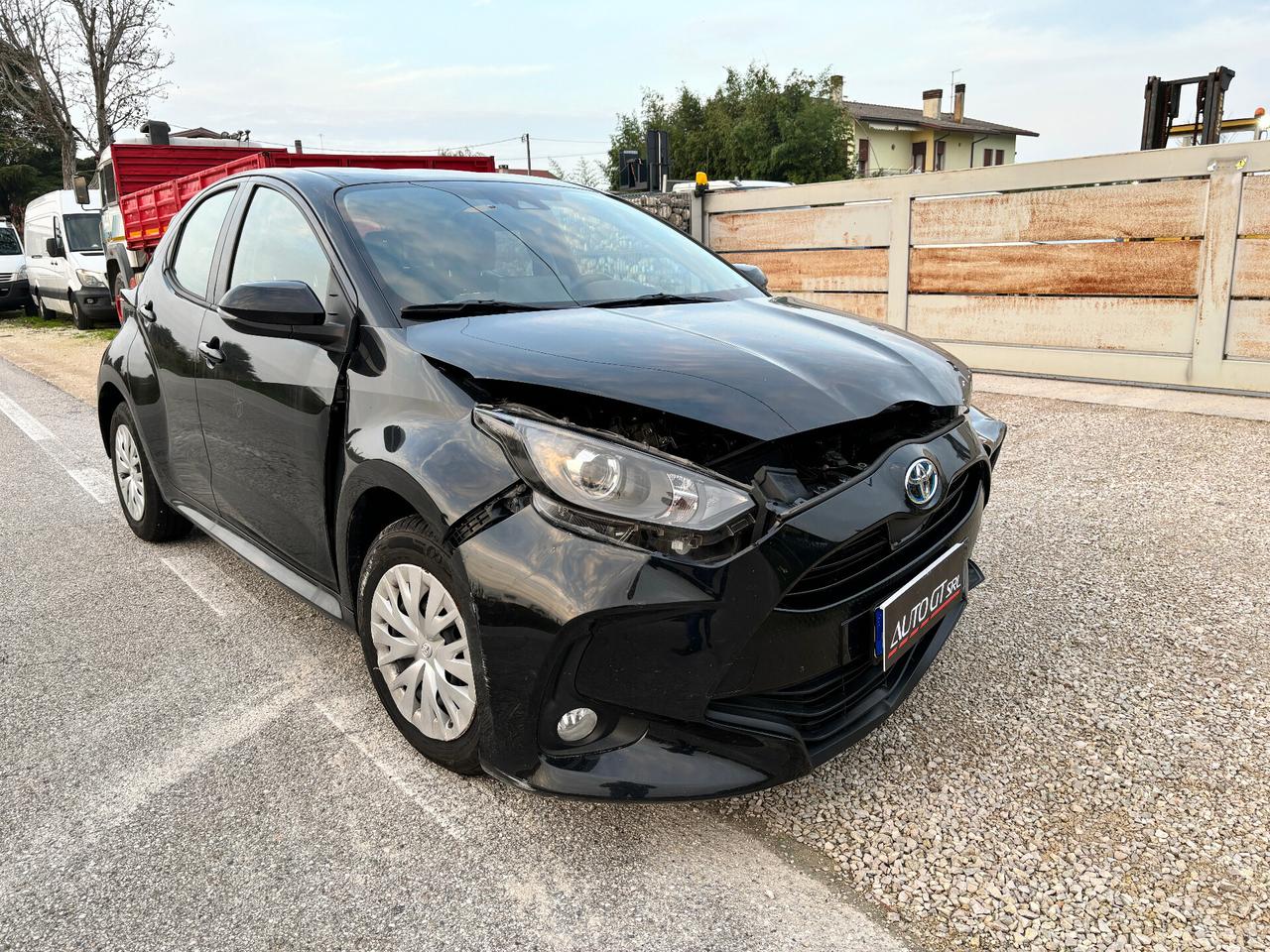 Toyota Yaris 1.5 Hybrid 5 porte Active