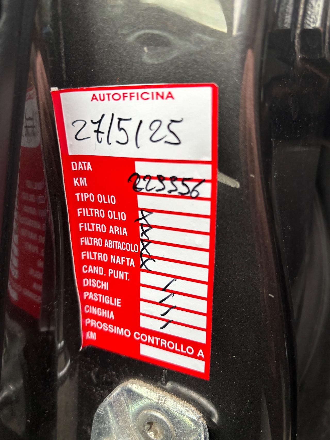 Alfa Romeo Giulietta 2.0 JTDm-2 140 CV Distinctive