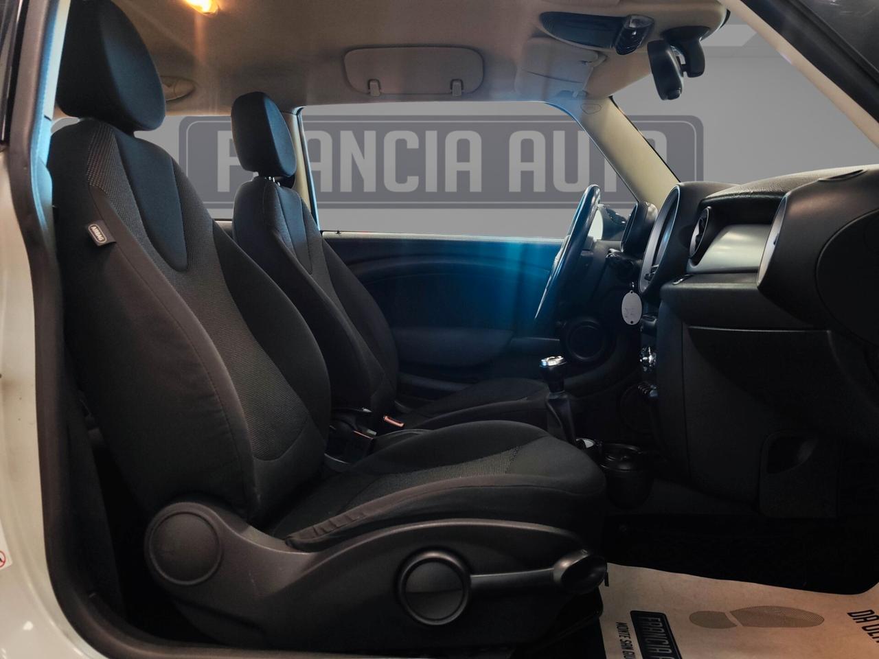 Mini 1.6 Cooper D -UNICO PROPRIETARIO-