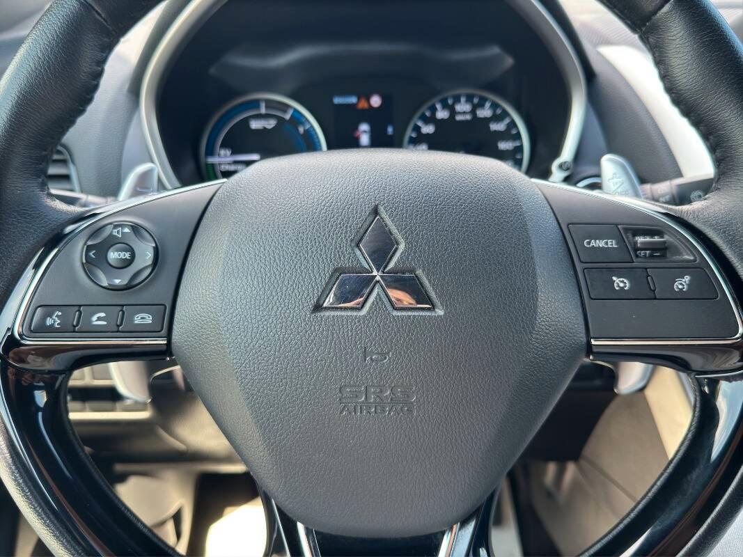 Mitsubishi Eclipse Cross 2.4 phev Instyle sda pack s-awc AUTOMATICA
