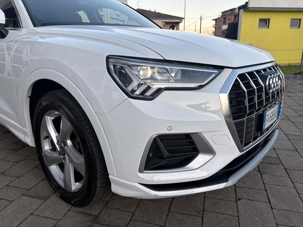 Audi Q3 35 TDI 2.0 150cv S tronic Business Advanced