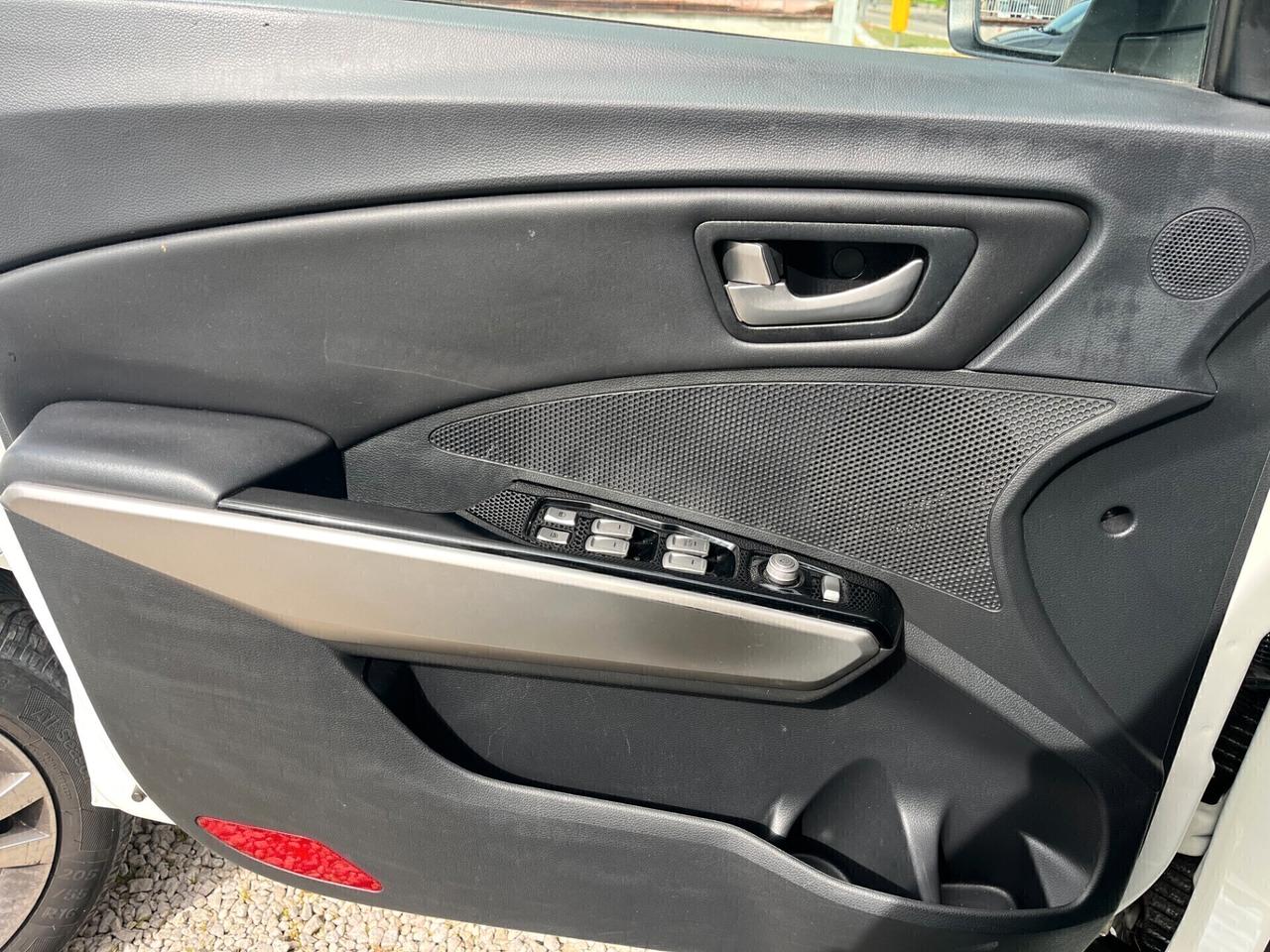 Ssangyong Tivoli 1.6d 115 cv km certificati unico proprietario 2019