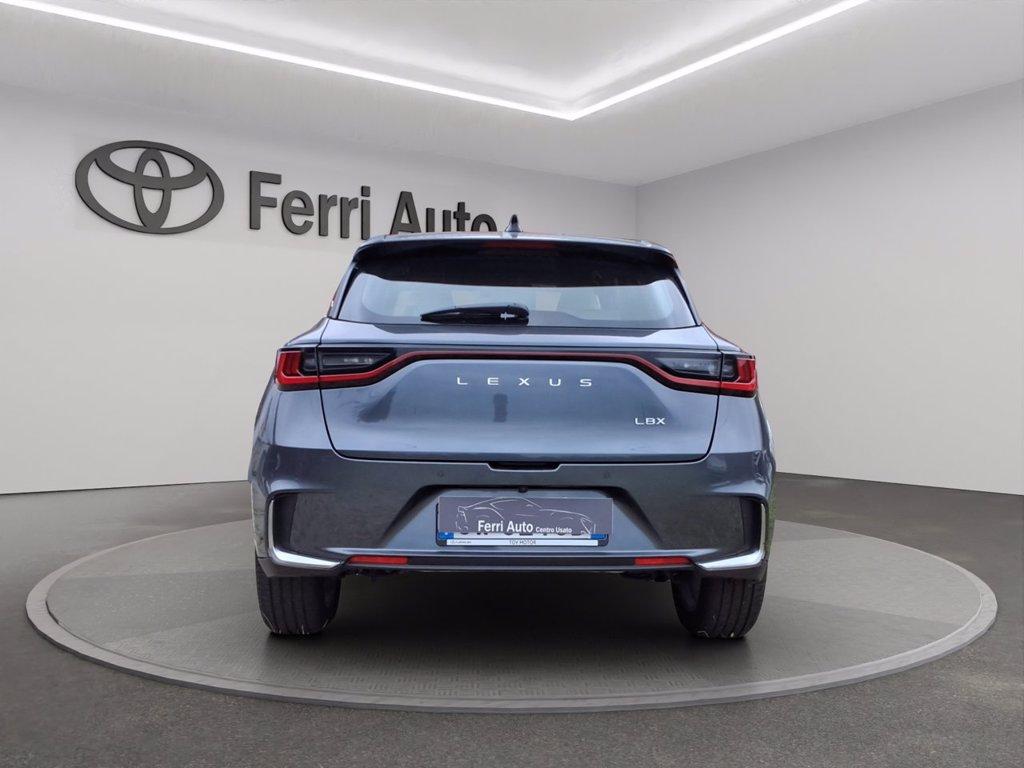 LEXUS Lbx 1.5 hybrid elegant 2wd del 2024