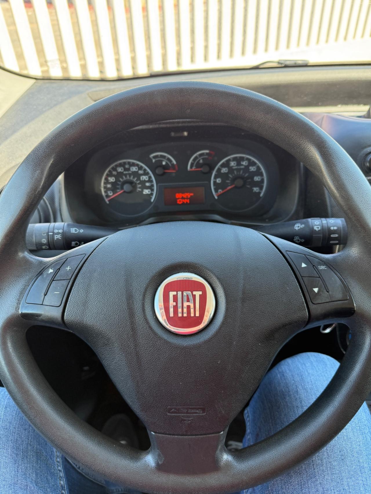 Fiat Qubo 1.3 MJT 75 CV Trekking