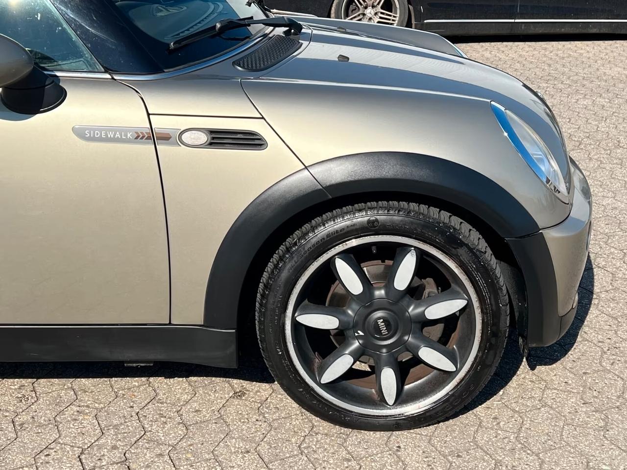 Mini 1.6 16V Cooper Sidewalk Cabrio