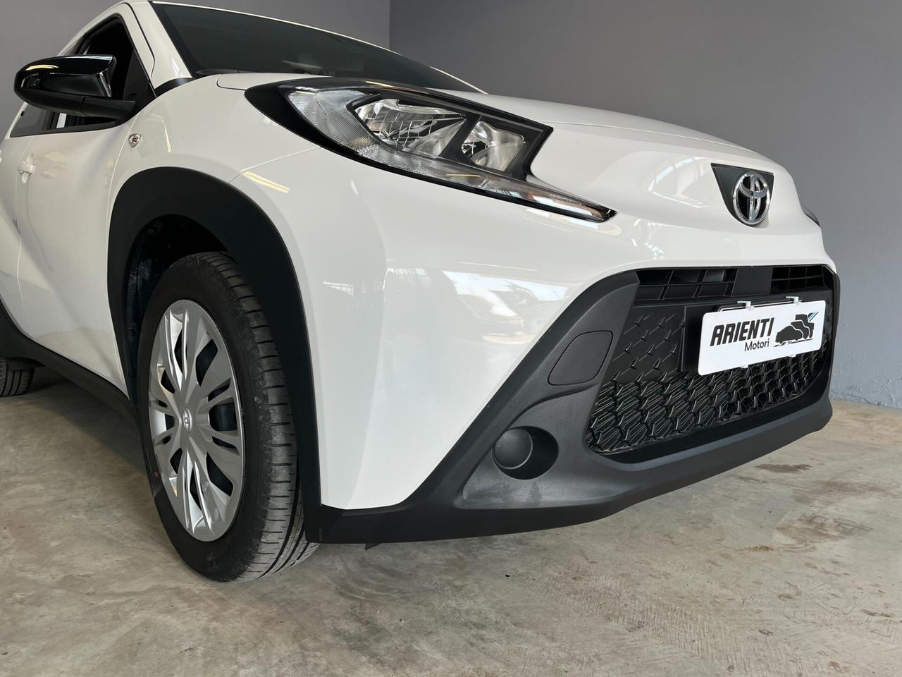 Toyota Aygo X 1.0cc ACTIVE 72cv-NESSUN VINCOLO FINANZ.