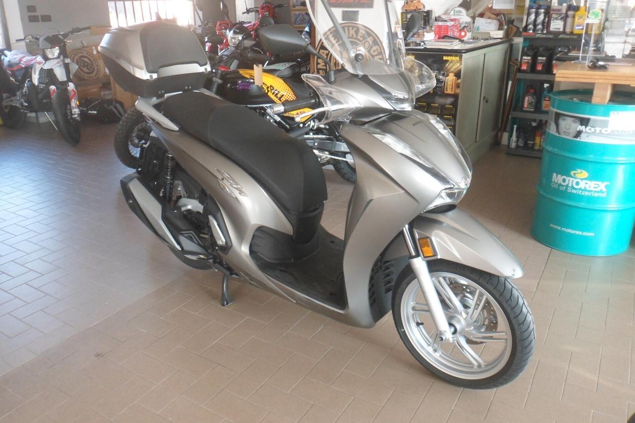 Honda SH 350