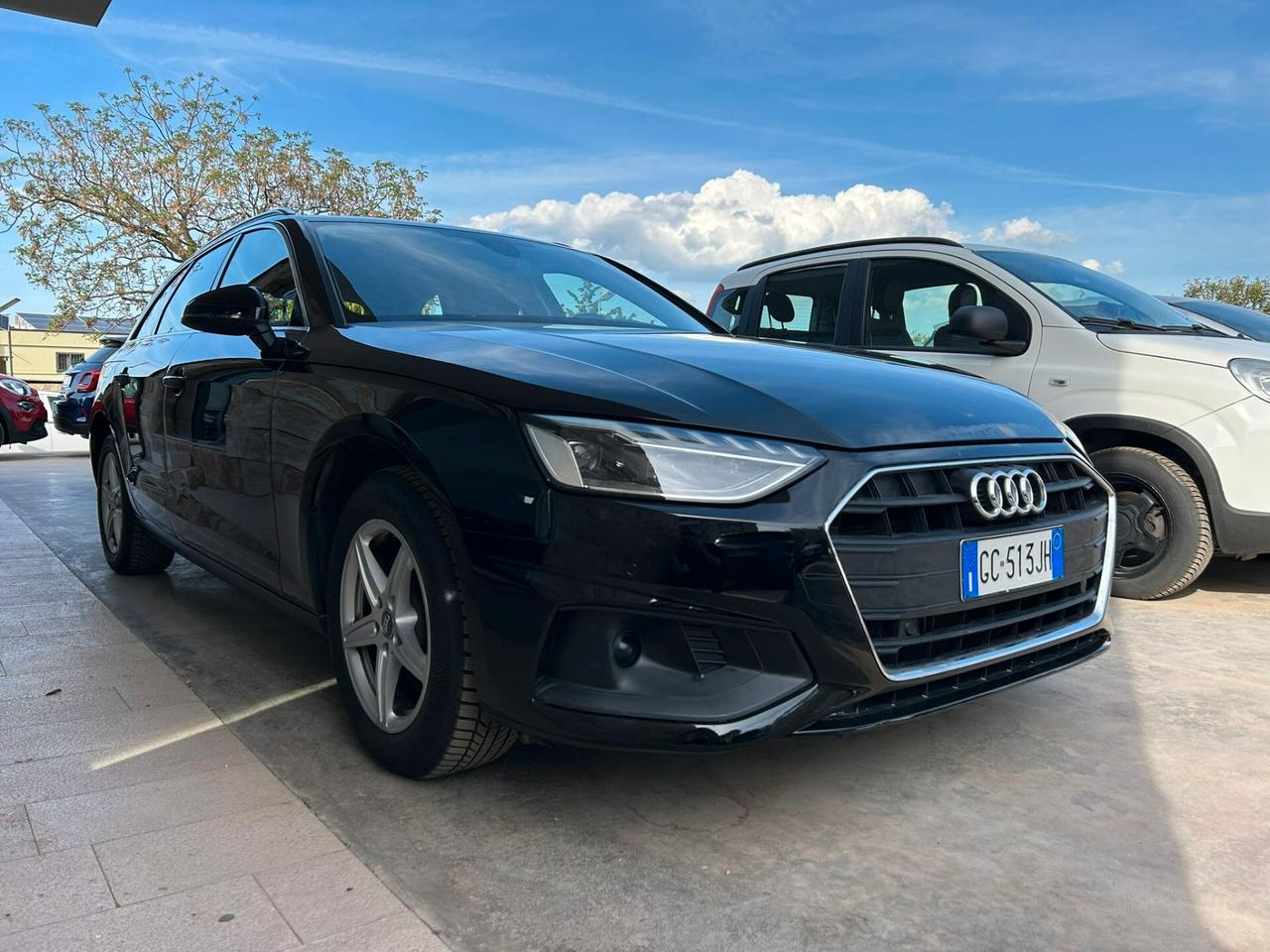 Audi A4 Avant 30 2.0 tdi mhev Business 136cv s-tronic