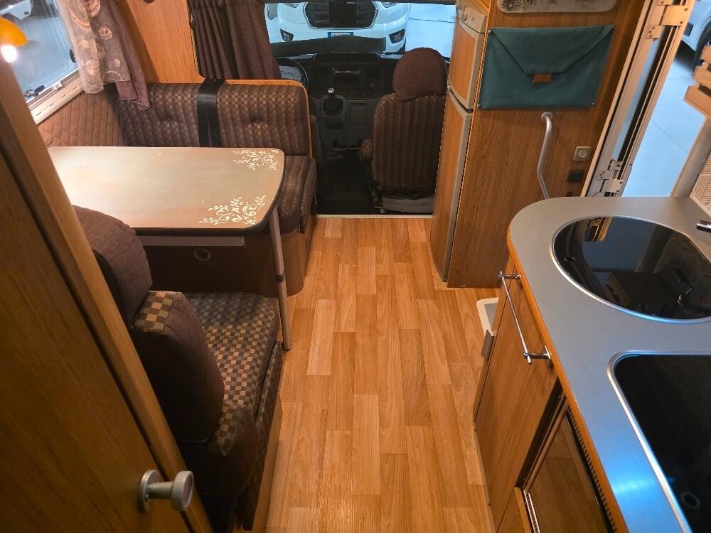 CAMPER RIMOR SUPERBRIG 677