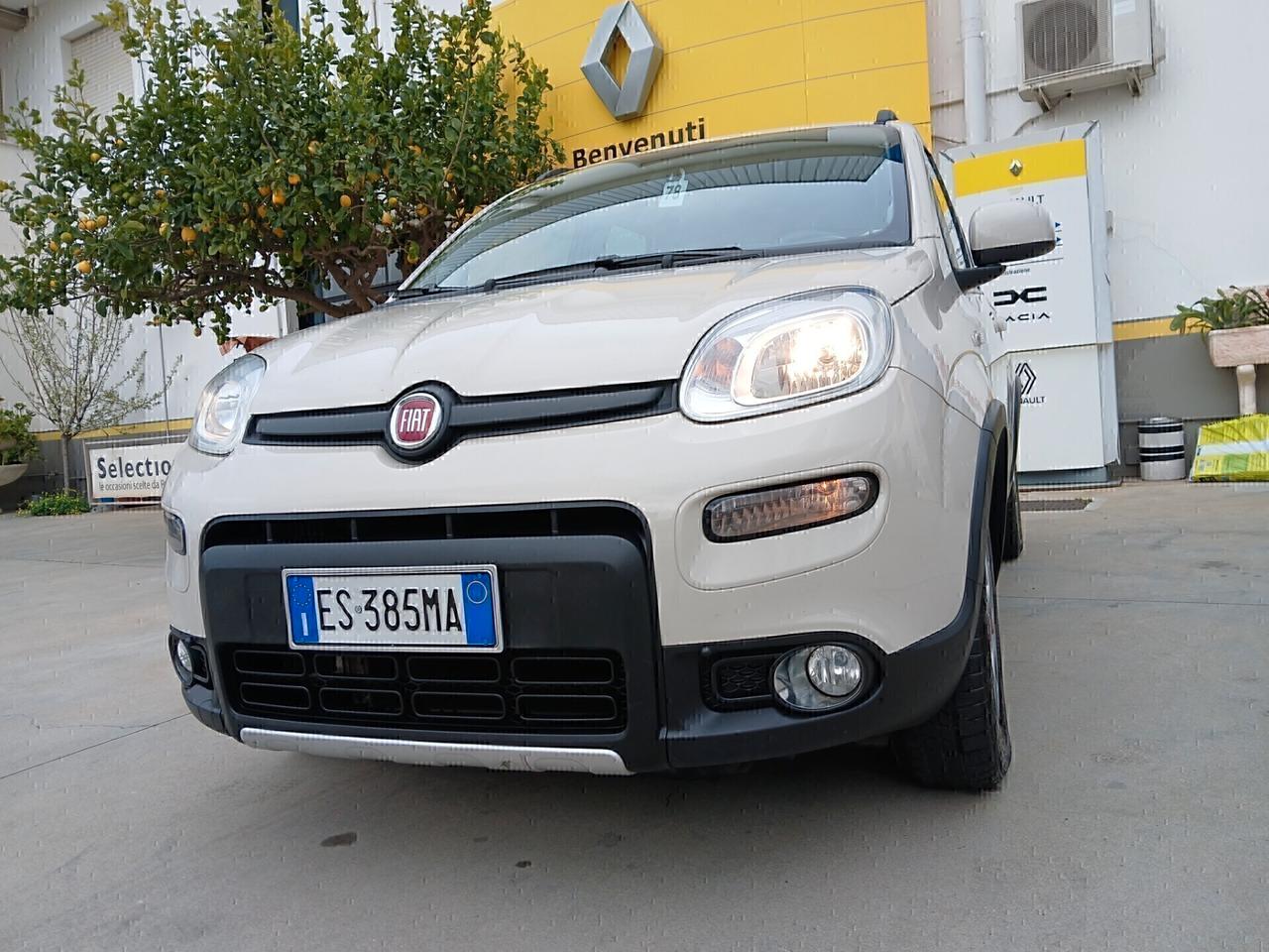 FIAT Panda 4x4 1.300 MultiJet 75cv Gancio Traino
