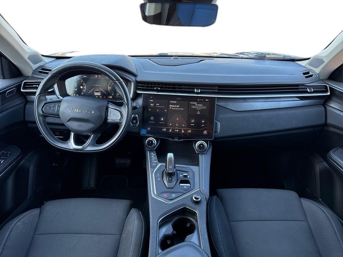 Lynk & Co 01 - 01 1.5 td phev auto