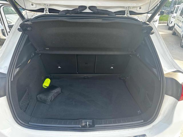 MERCEDES-BENZ GLA 200 d Automatic Progressive Advanced Plus