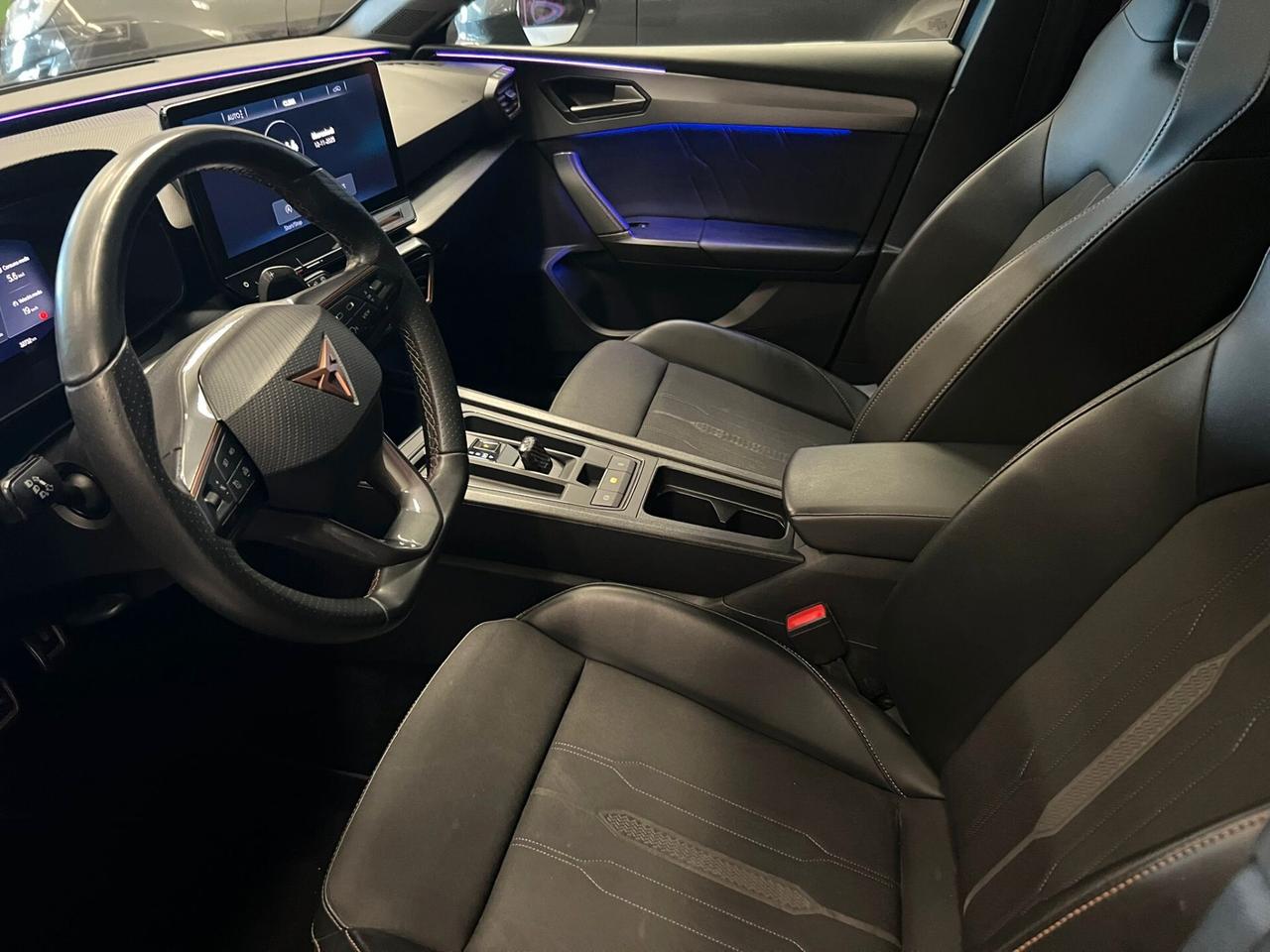 Cupra Leon 2.0 TSI 245 CV DSG VZ Carbon