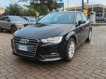 AUDI A3 3ª serie A3 SPB 1.6 TDI clean diesel A...