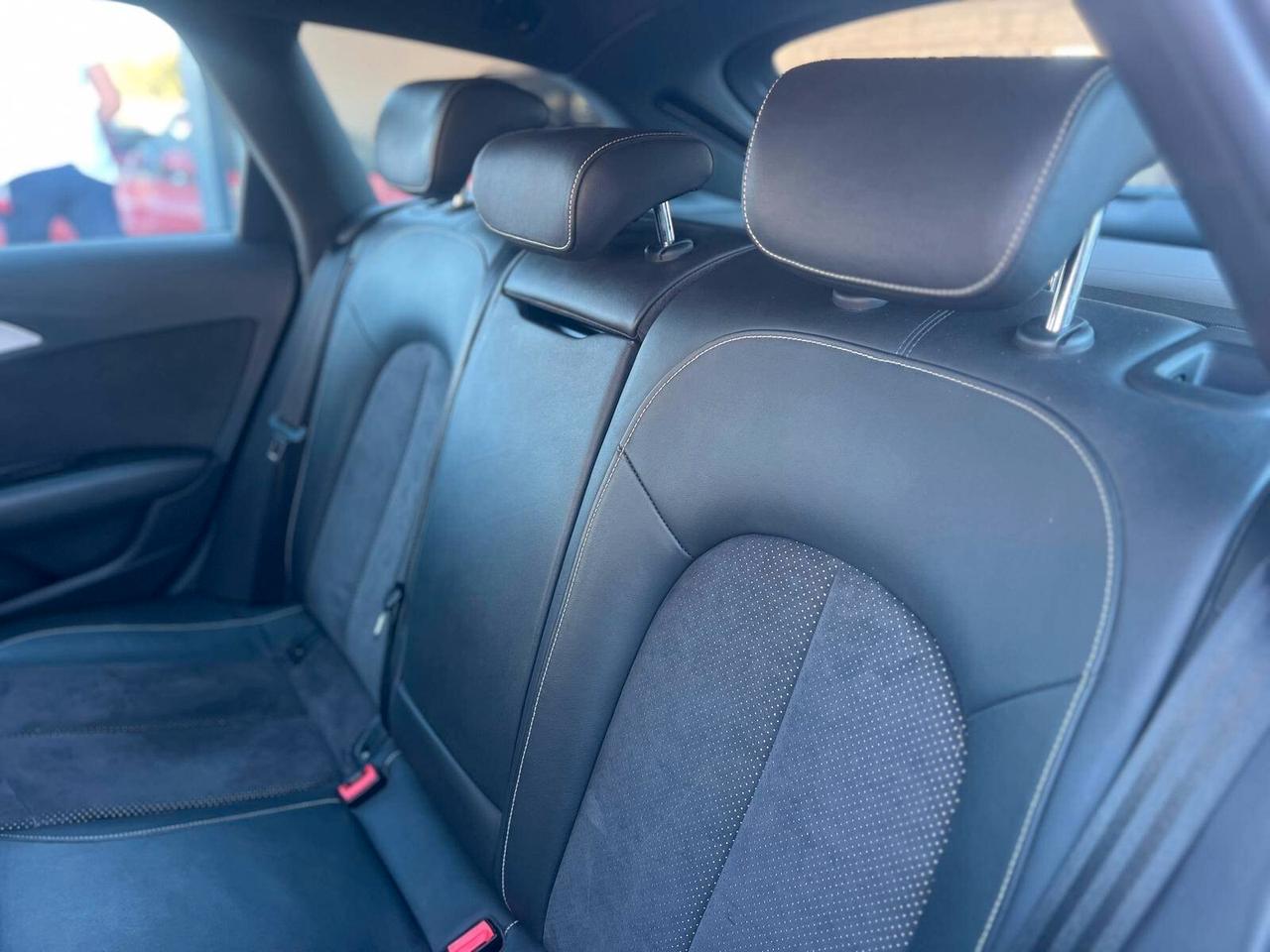 Audi A6 Avant 2.0 TDI quattro ultra S tronic S Line 2018