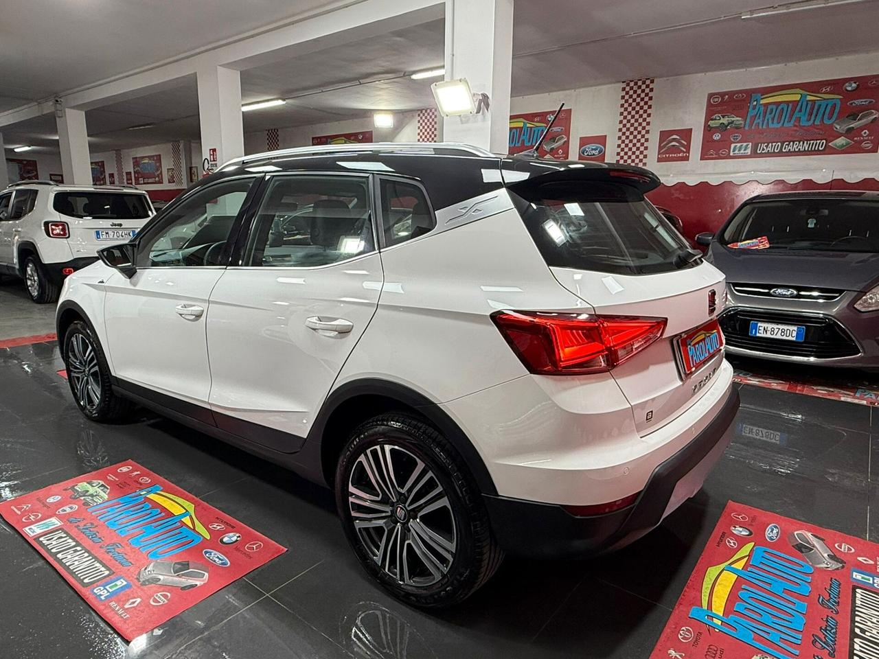 Seat Arona 1.0 TGI FR 90cv - 2019